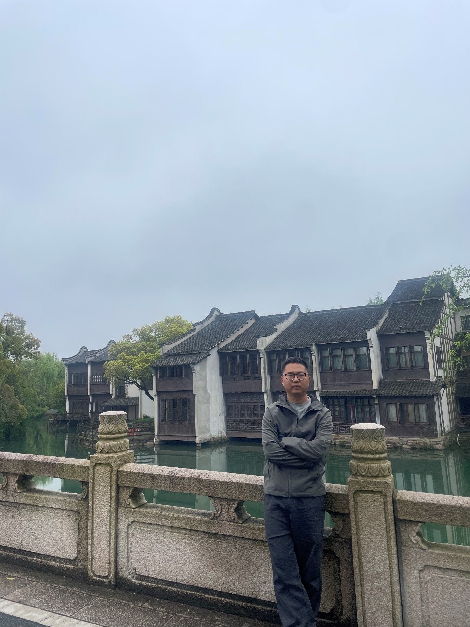 陈华龙